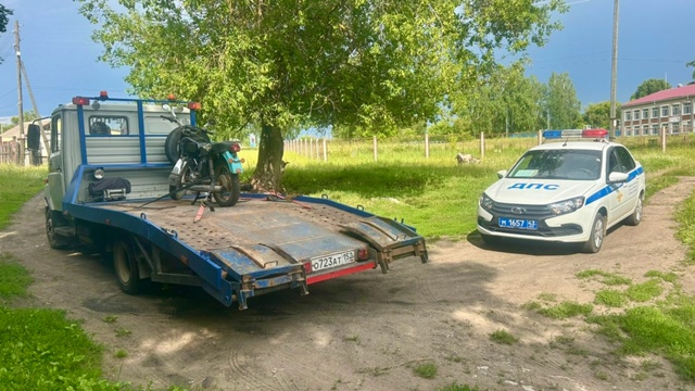 Детям не место за рулем транспортных средств.